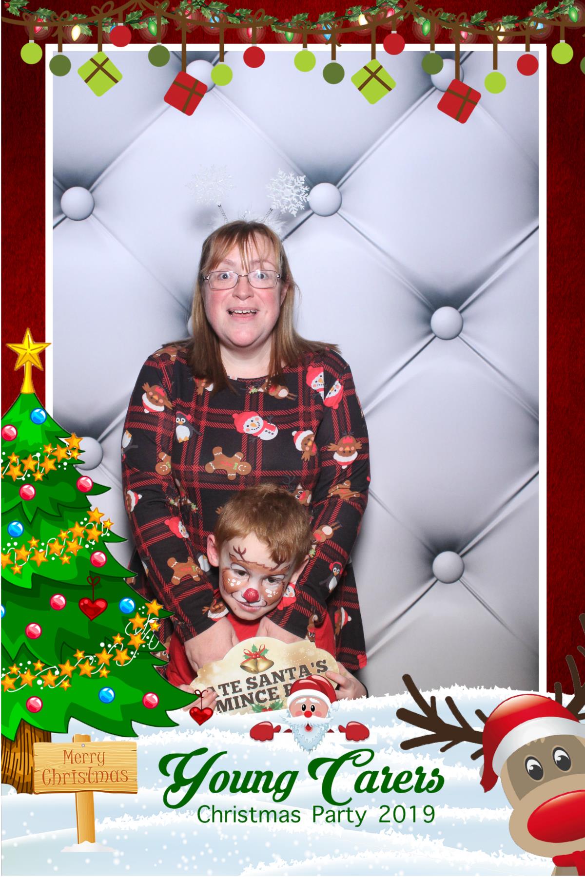 Young Carers Christmas Party   | View more photos from the event at gallery.magicimages.uk/u/MagicImages/Young-Carers-Christmas-Party